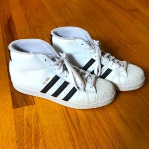 Adidas Pro Model Size 10. Good condition.